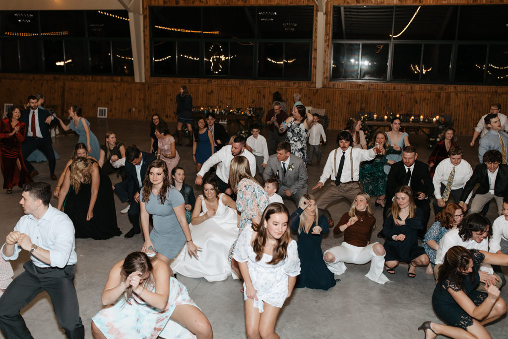 the reception dancing at the Vignon Manor Farm