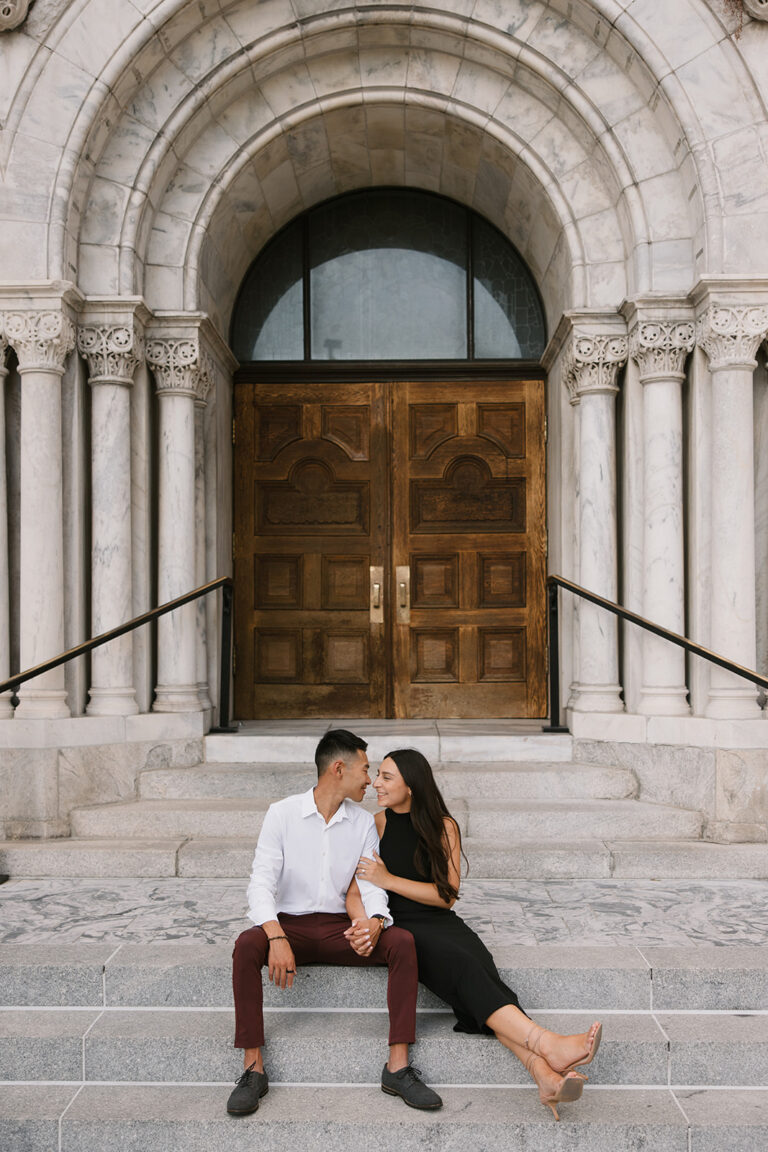 Engagement Photoshoot Creative Ideas In Florida - chloemariephotography.com