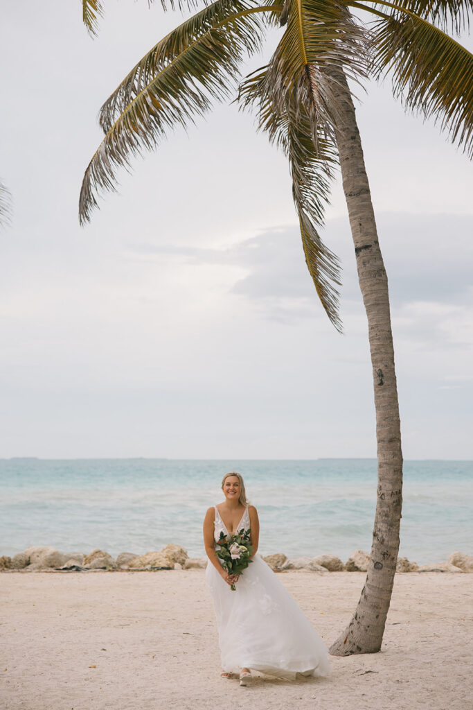 bridal portraits of the bride during her key west elopement